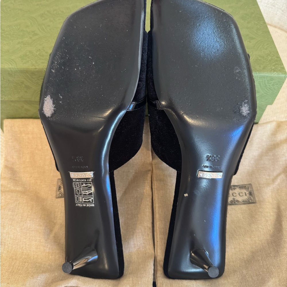 Auth. Gucci GG Monogram Velvet Bow Sandals - Picture 4 of 11